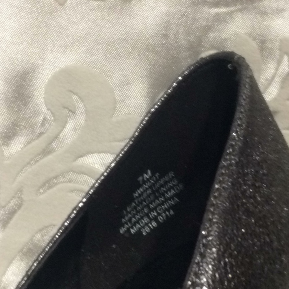 Nine West Black Heels - Picture 7 of 7